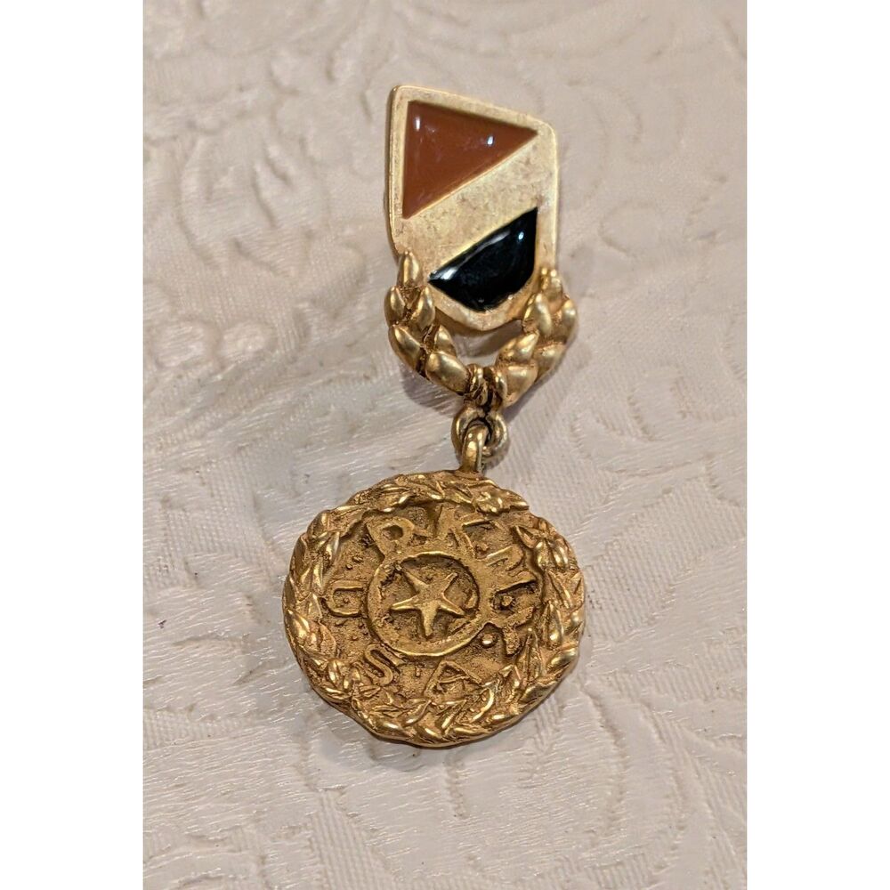 Vintage DKNY Signed Heraldic Crest Medal Brooch Pin